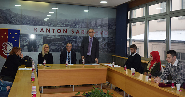 Fond IKRE Osigurano 1.910 stipendija u Kantonu Sarajevo za djecu boračke populacije cover