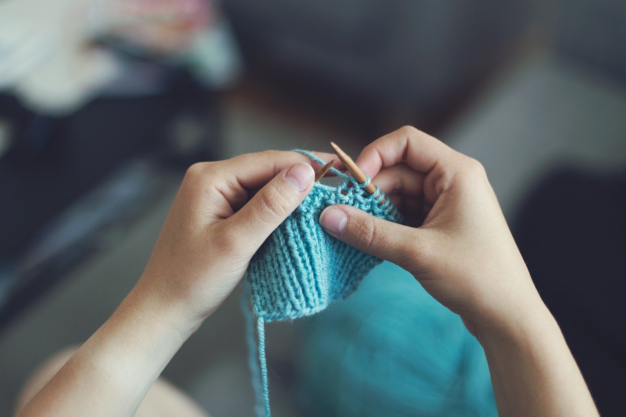 knitting 1617466761