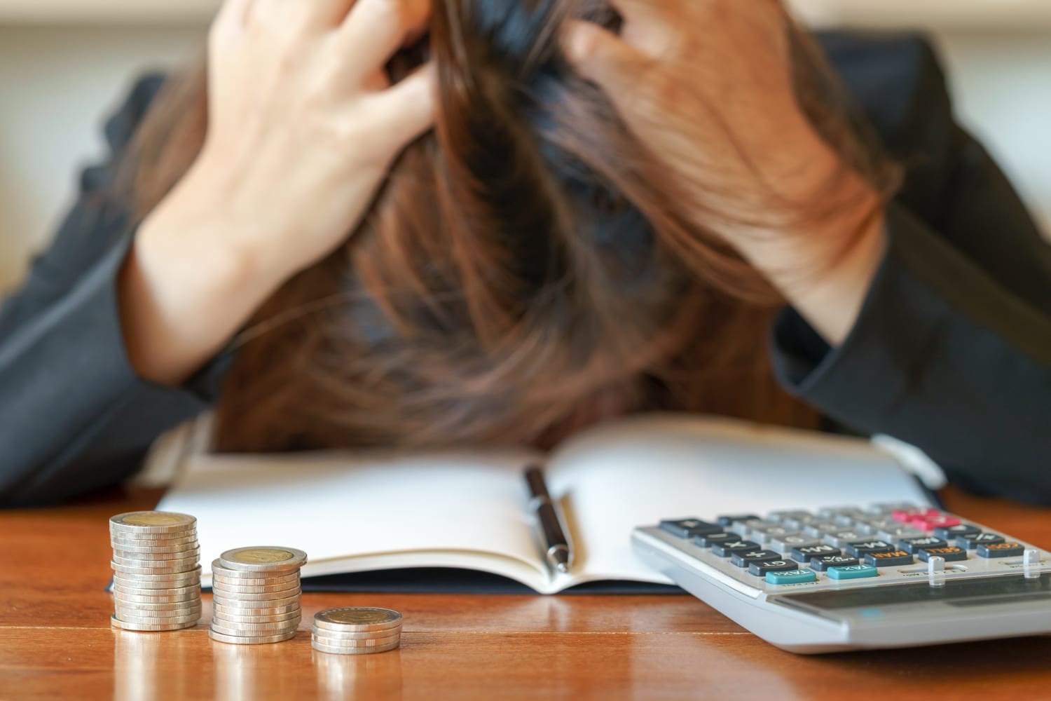 stressed business woman running out money stock market down