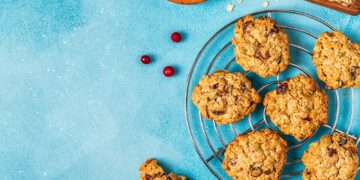 homemade oatmeal cookies with cranberries and pumpkin seeds