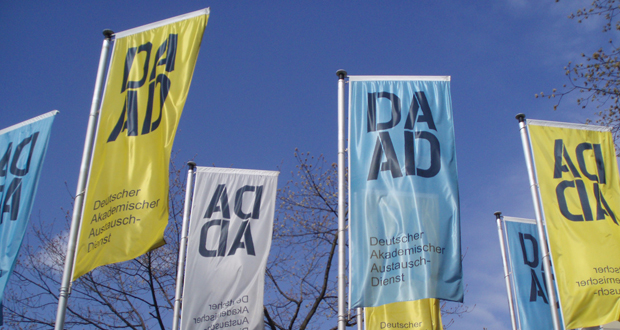 daad flags cover